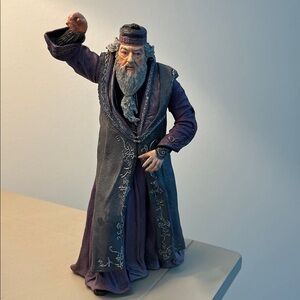 Albus Dumbledore Wizard Figurine from Harry Potter.